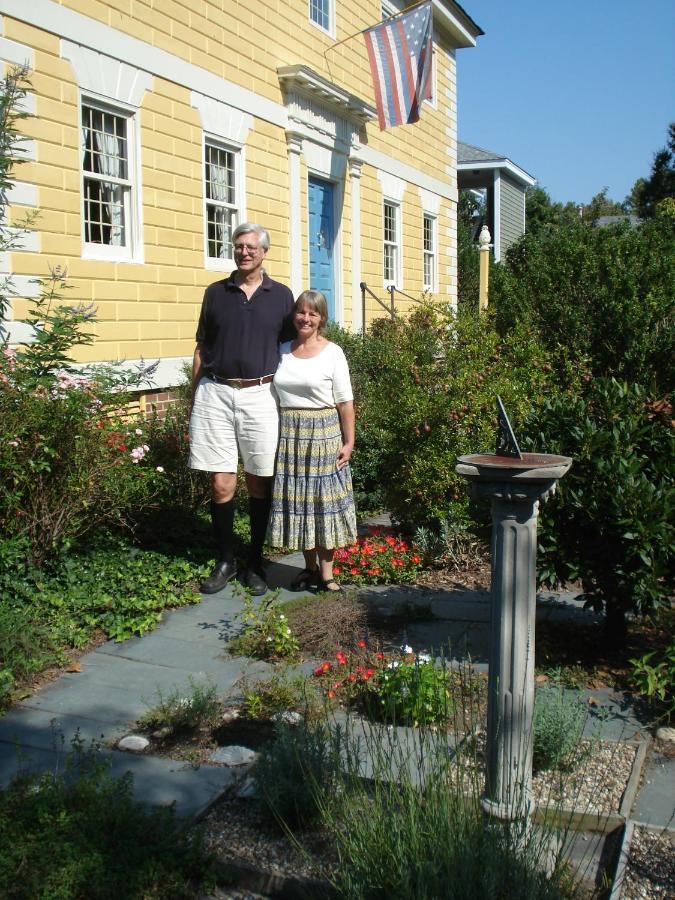 Newport House Bed & Breakfast Williamsburg Exteriér fotografie